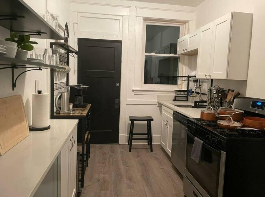 Ferienwohnung Lovely 2Br W Office Space - King Bed & Alexa Pittsburgh Exterior foto